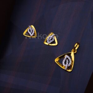 916 Gold CZ Hallmark Ladies Fancy Pendant Set FPS516