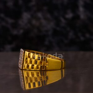 916 Gold CZ Hallmark Men's Ring MR853