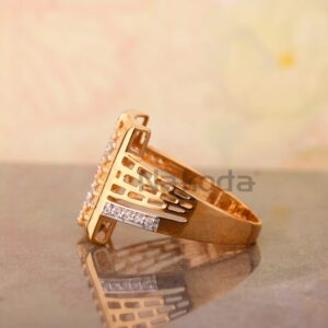 750 Rose Gold Hallmark Designer Men's Ring RMR98