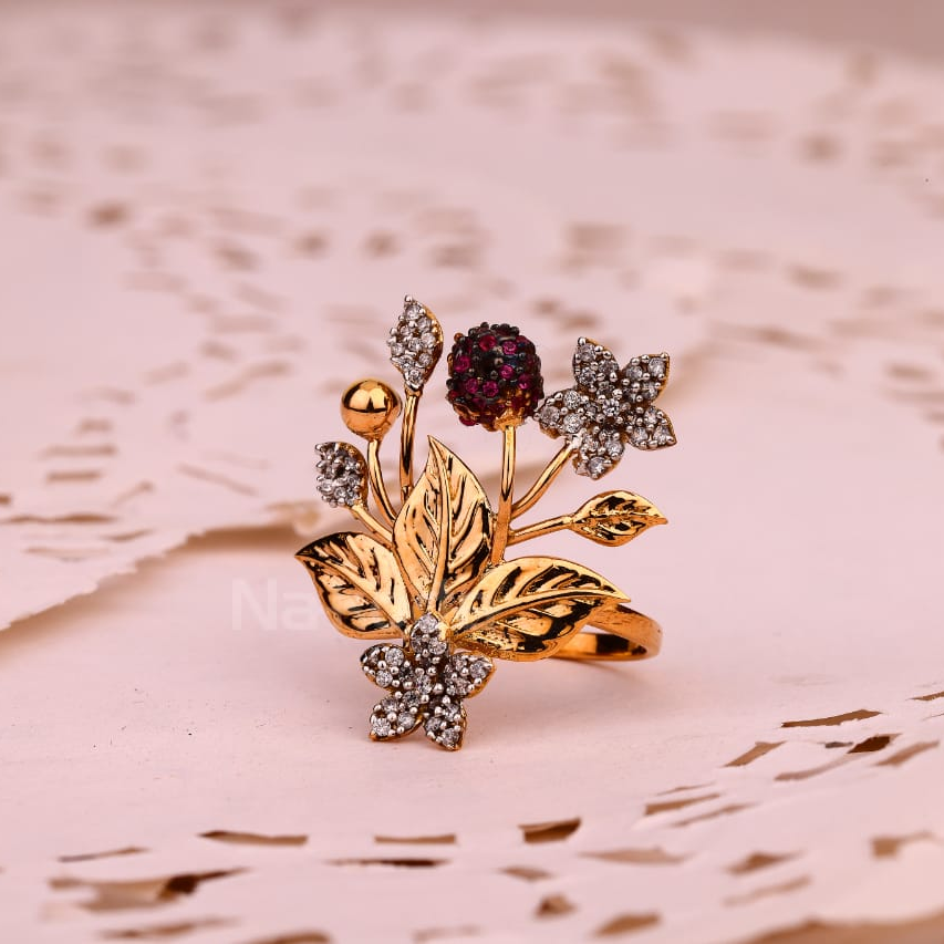 750 Rose Gold Ladies Ring RLR886