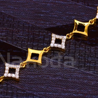 916 Gold Ladies Delicate Bracelet LB486 - Image 2