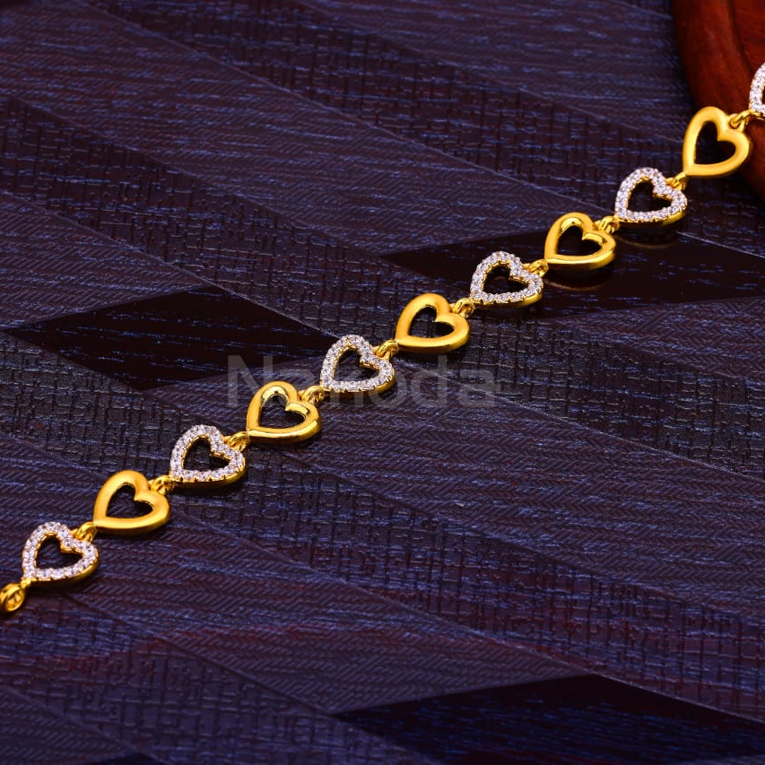 916 Gold Ladies Classic Bracelet LB487