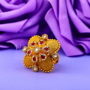 22KT Gold CZ Delicate Ladies Antique Ring LAR317