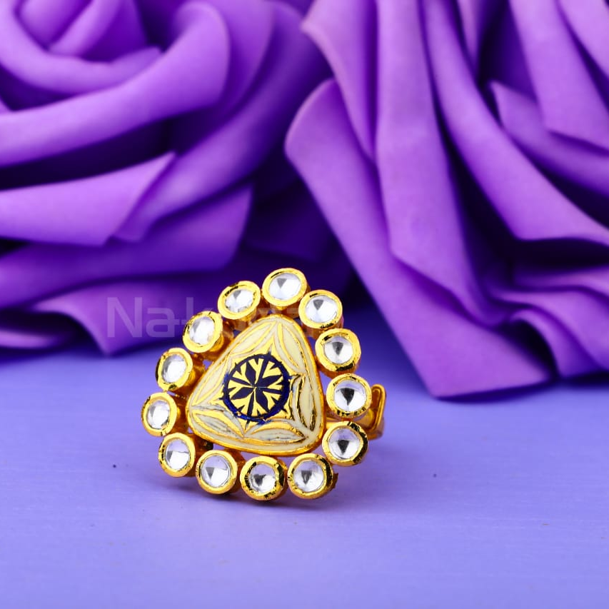 22KT Gold Hallmark Gorgeous Ladies Antique Ring LAR321