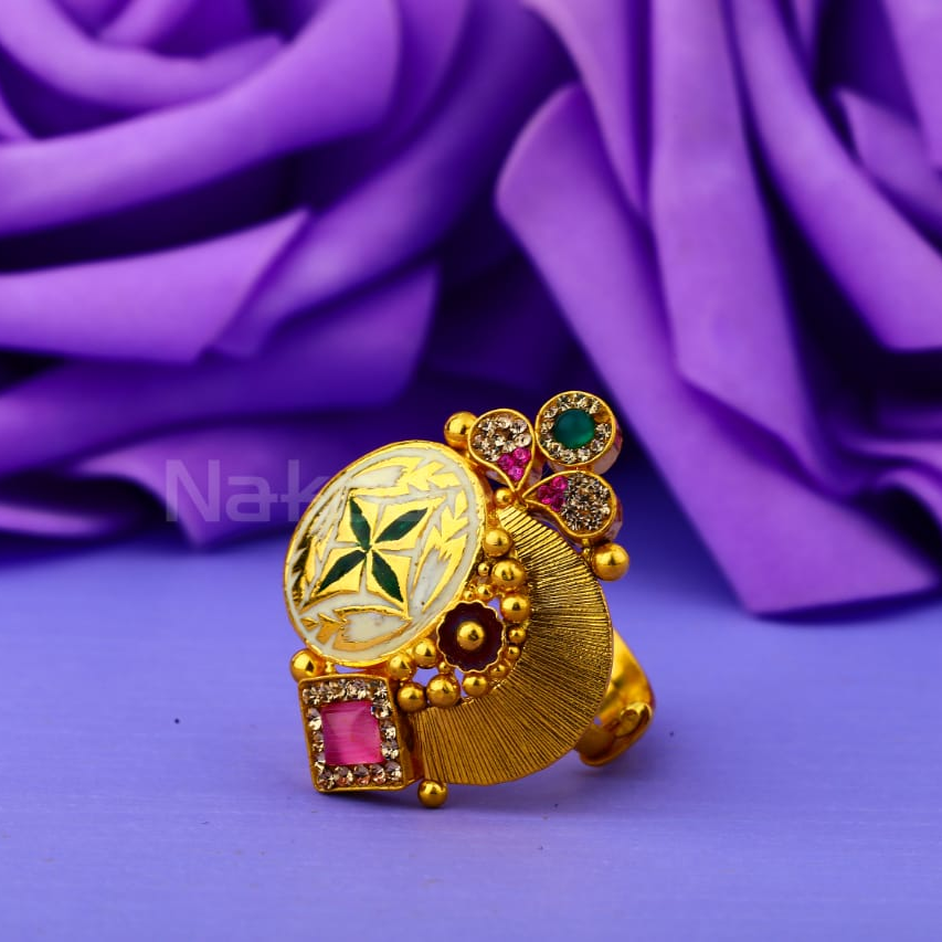 22KT Gold Hallmark Designer Ladies Antique Ring LAR324