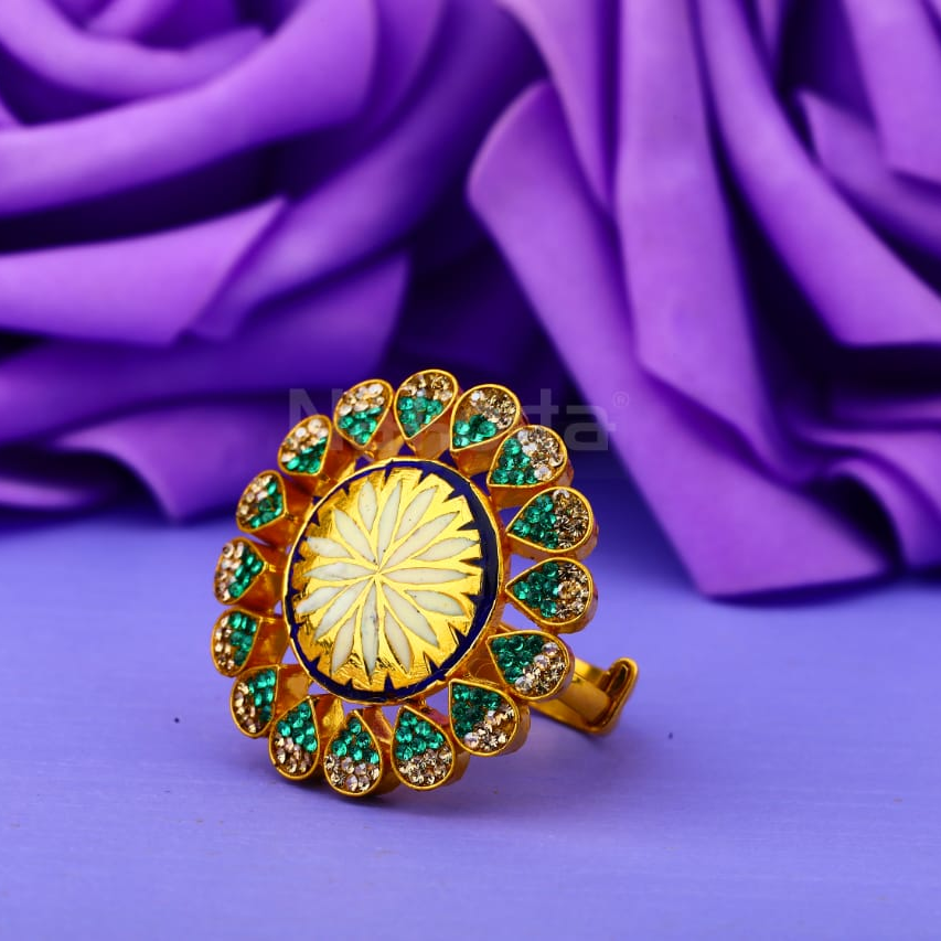 22KT Gold Antique Ladies Exclusive Ring LAR306
