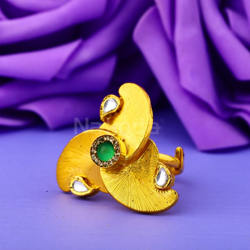916 Gold CZ Hallmark Antique Ladies Classic Ring LAR293