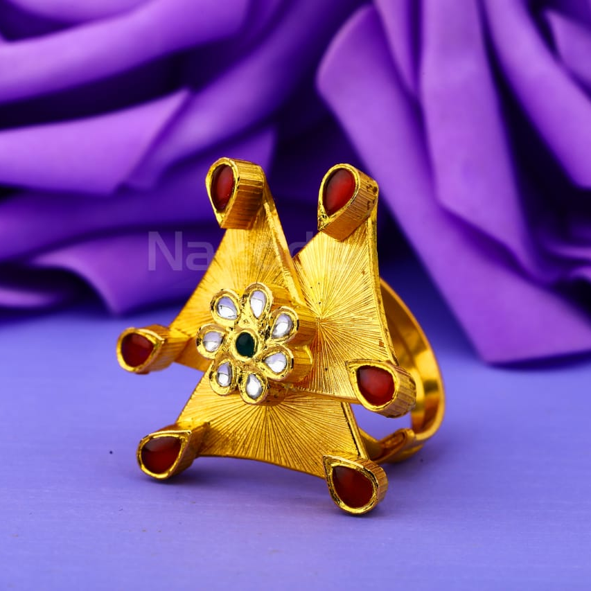 916 Gold Ladies Antique Ring LAR292