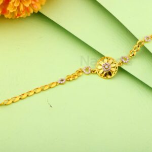 916 Gold Hallmark Ladies Delicate Bracelet LB578