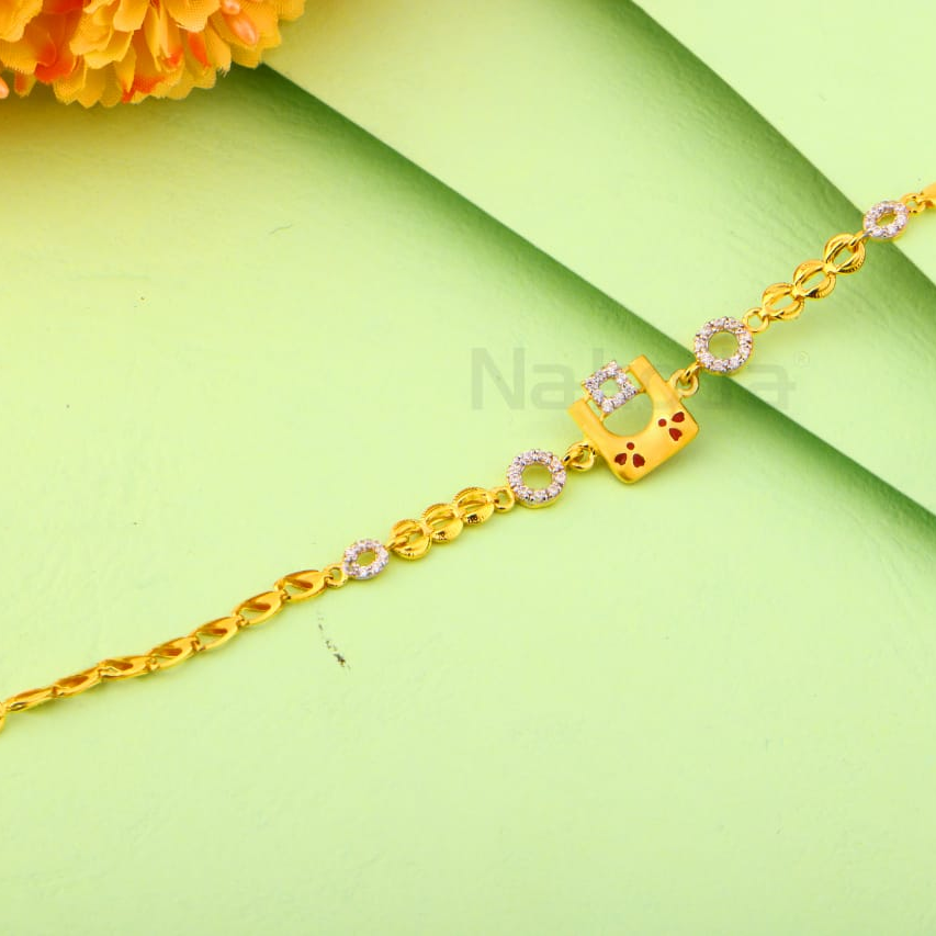 916 Gold Hallmark Ladies Classic Bracelet LB577
