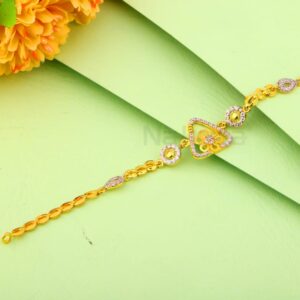 916 Gold Hallmark Ladies Bracelet LB575