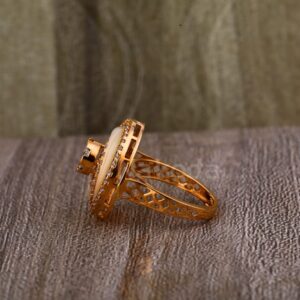 750 Rose Gold Hallmark Stylish Ladies Ring RLR899