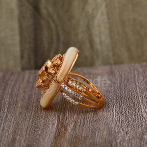 750 Rose Gold Hallmark Gorgeous Ladies Ring RLR900