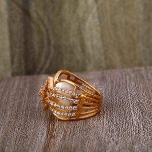 750 Rose Gold Ladies Stylish Ring RLR889