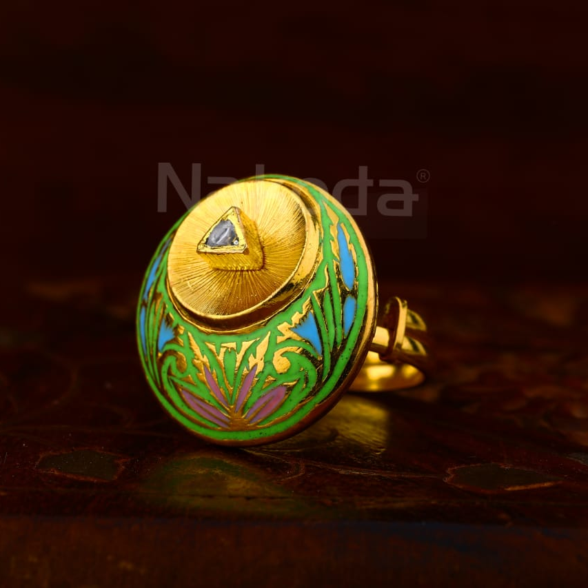 916 Gold Ladies Gorgeous Antique Ring LAR331