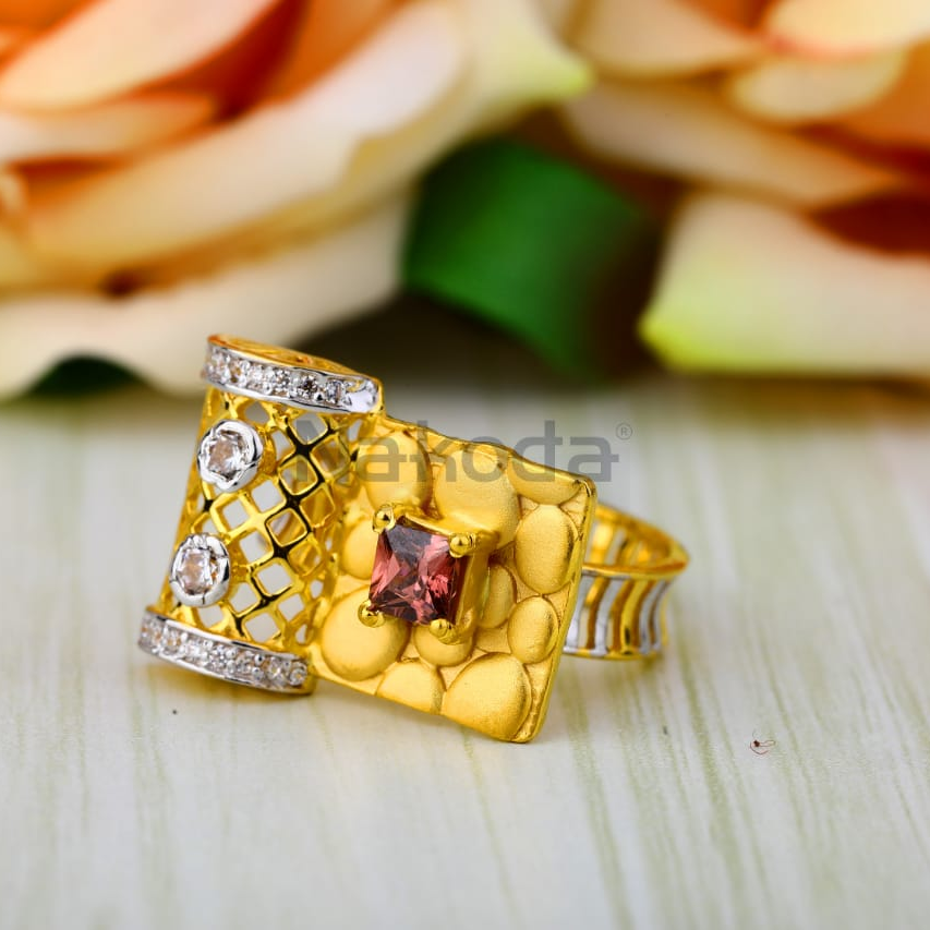 916 Gold CZ Classic Ladies Long Ring LLR383