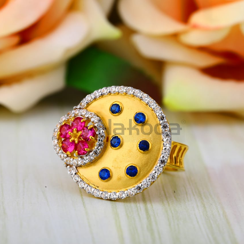 916 Gold Hallmark Gorgeous Ladies Ring LLR377
