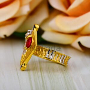 916 Gold Exclusive Ladies Ring LLR366