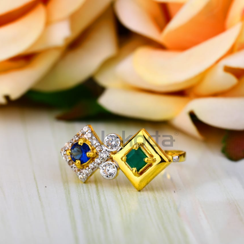 916 Gold Classic Ladies Ring LLR369