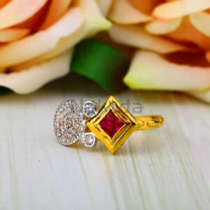 916 Gold Hallmark Ladies Ring LLR399