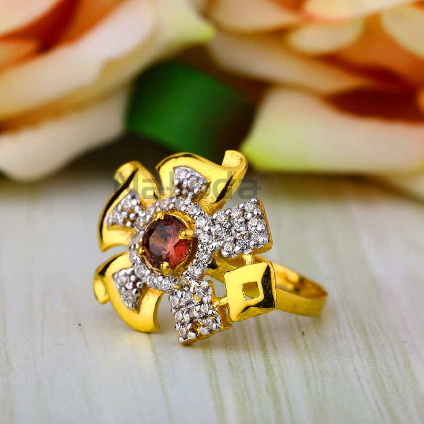 916 Gold Ladies Exclusive Ring LLR404