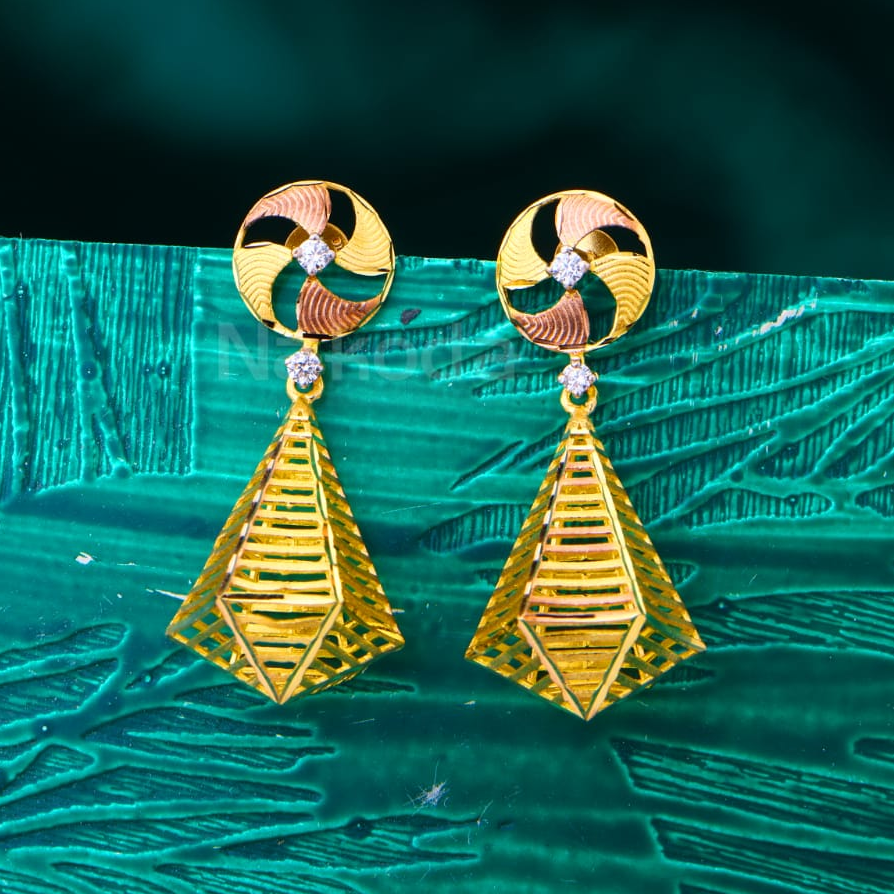 22KT Gold CZ Ladies Stylish Jhummar Earrings LJE435
