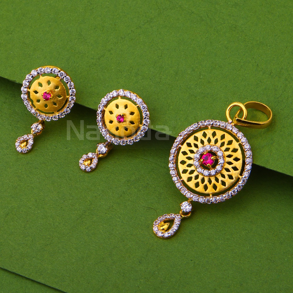 916 Gold Exclusive Ladies Fancy Pendant Set FPS484