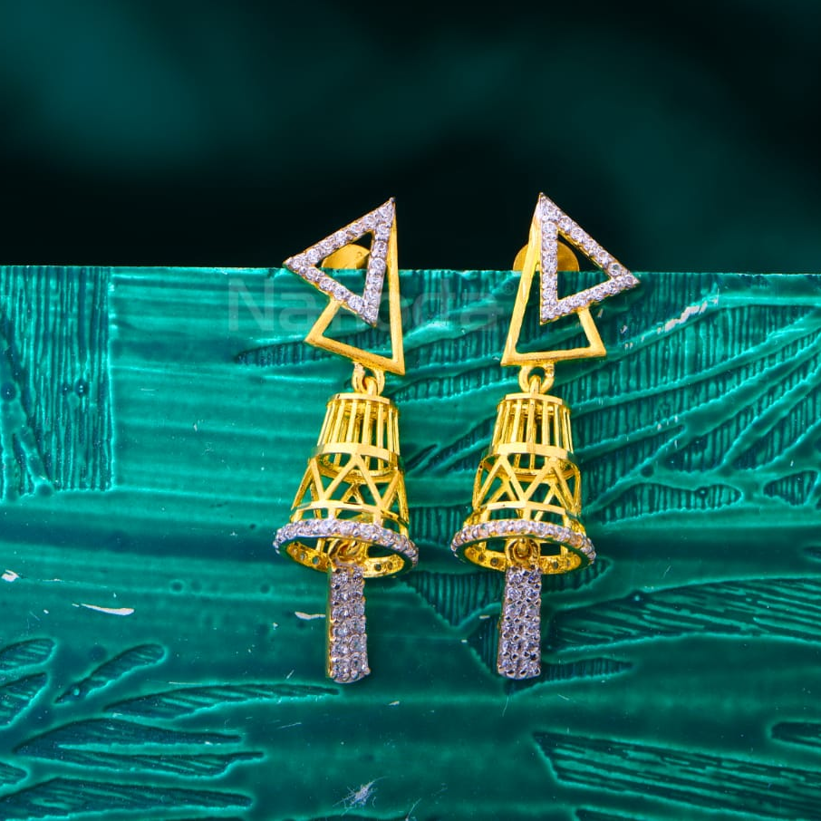 22KT Gold Hallmark Ladies Classic Jhummar Earrings LJE449