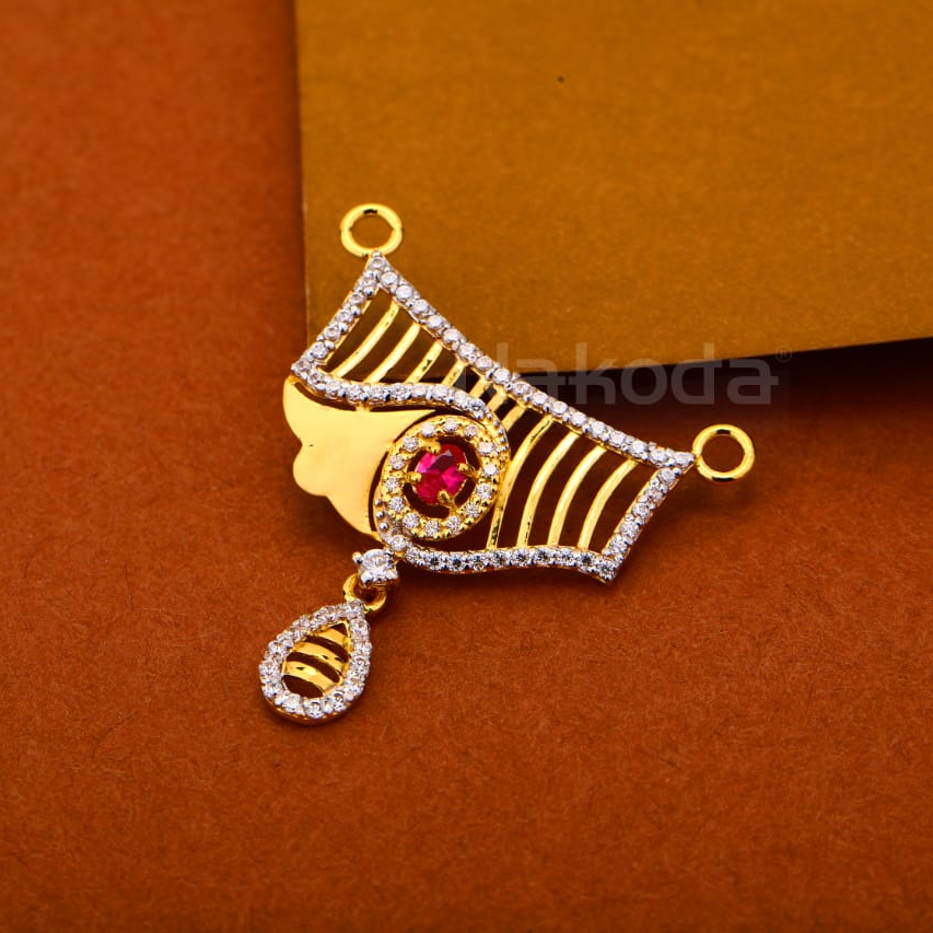 22kt gold hallmark fancy ladies pandent mp583