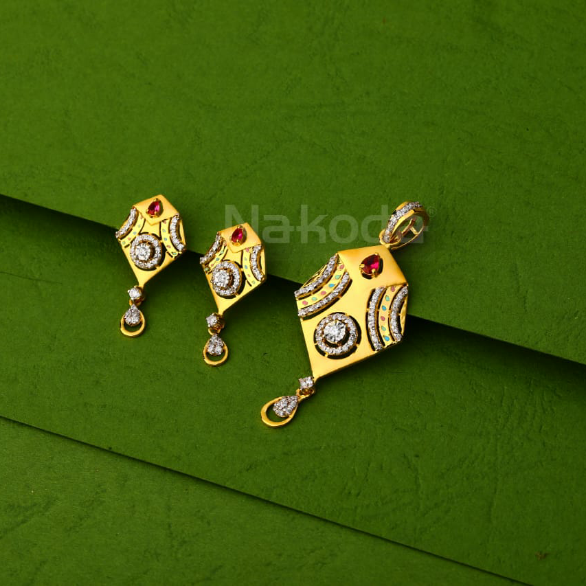 916 Gold Hallmark Ladies Pendant Set FPS446