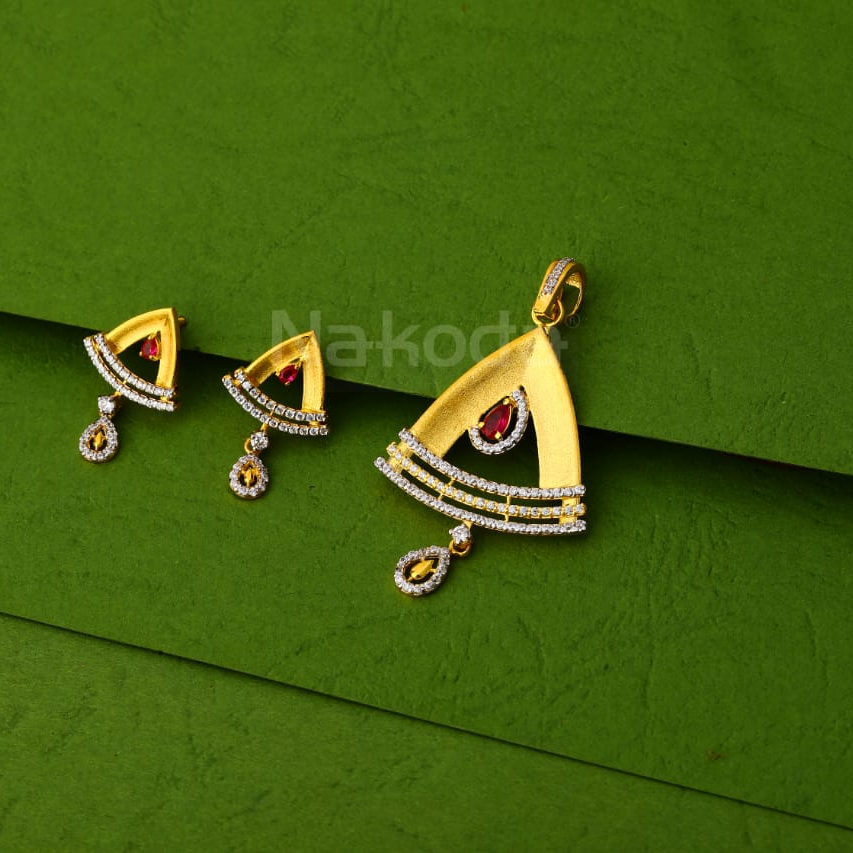 916 Gold Ladies Pendant Set FPS444