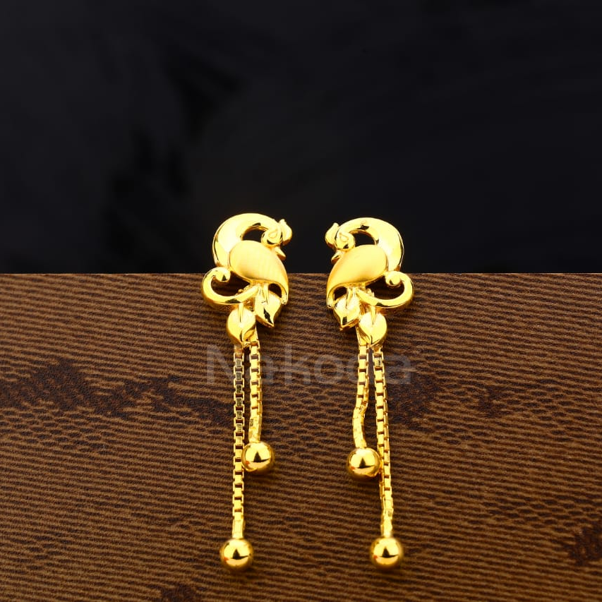 916 Gold Hallmark Stylish Ladies Plain Earrings LPE373