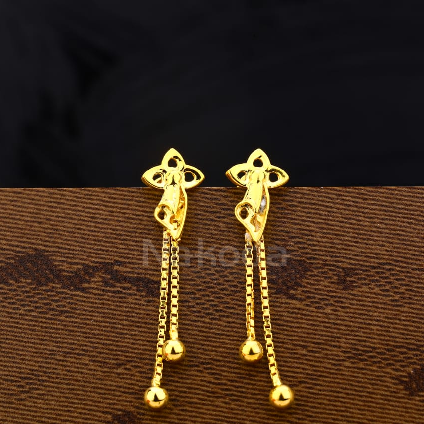 916 Gold Hallmark Delicate Ladies Plain Earrings LPE352