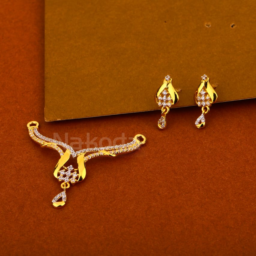 916 Hallmark Ladies Stylish Mangalsutra Pendant Set MP481