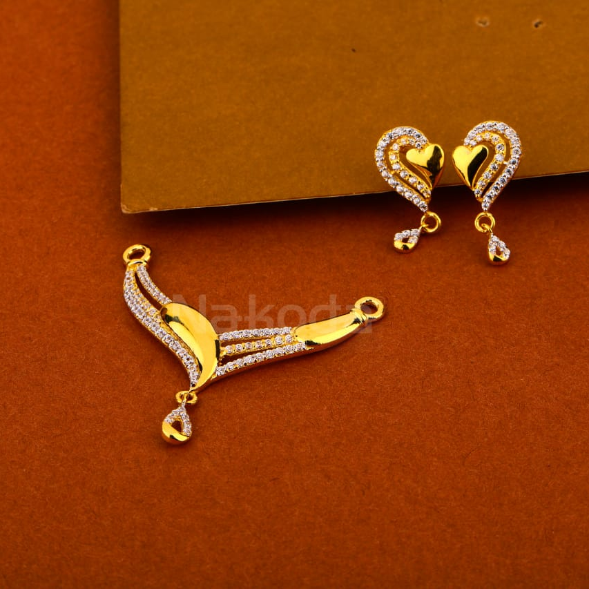 916 Hallmark Ladies Exclusive Mangalsutra Pendant Set MP489