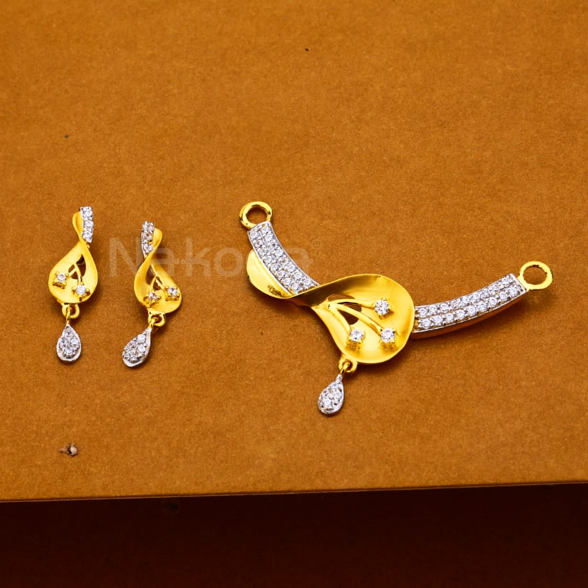 916 Hallmark Ladies Mangalsutra Pendant Set MP454