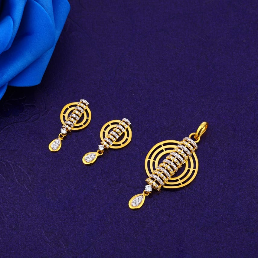 18KT Gold Hallmark Ladies Fancy Pendant Set FPS337 - Image 2