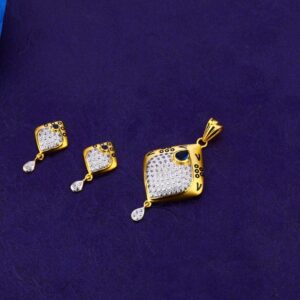 916 Gold Hallmark Classic Ladies Fancy Pendant Set FPS369