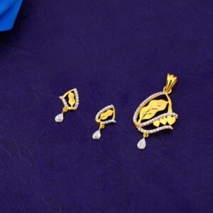 916 Gold Ladies Fancy Pendant Set FPS360