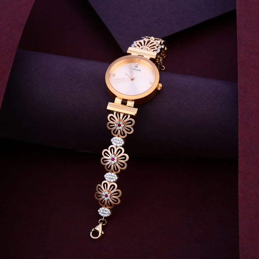 750 Rose Gold Hallmark Classic Ladies Watch RLW370