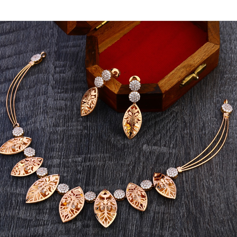 750 Rose Gold Ladies Designer Necklace Set RN336