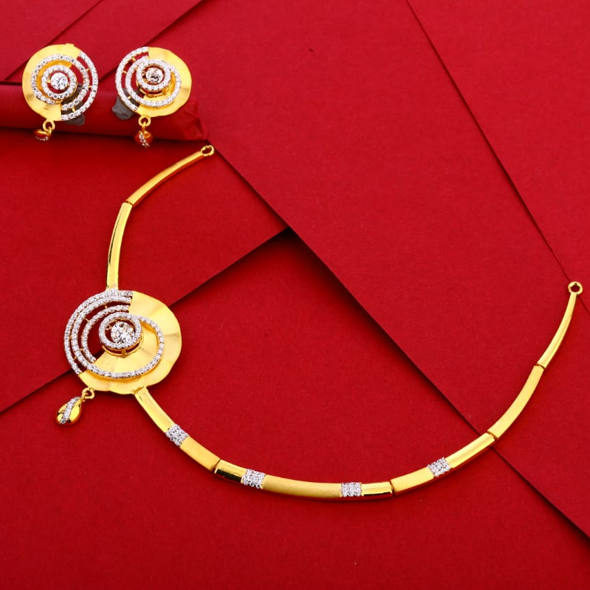 916 Gold CZ Designer Ladies Necklace Set LN281