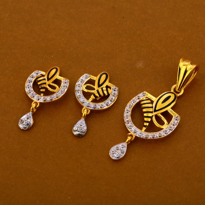 916 Gold CZ Hallmark Exclusive Ladies Pendant Set FPS307