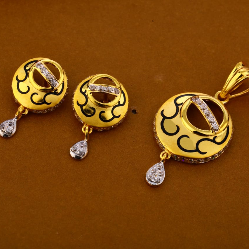 916 Gold CZ Designer Ladies Pendant Set FPS317
