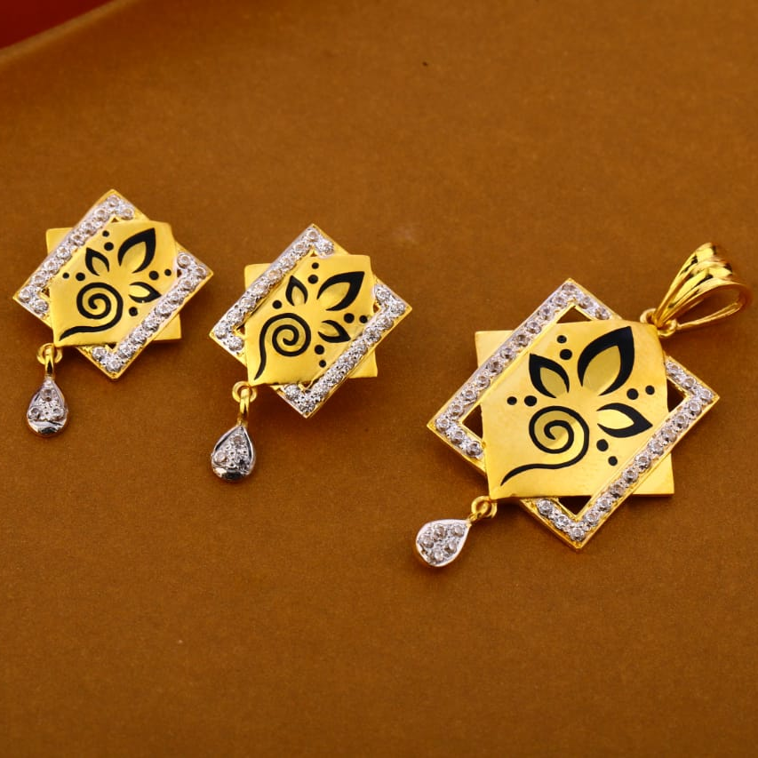 916 Gold CZ Ladies Pendant Set FPS314