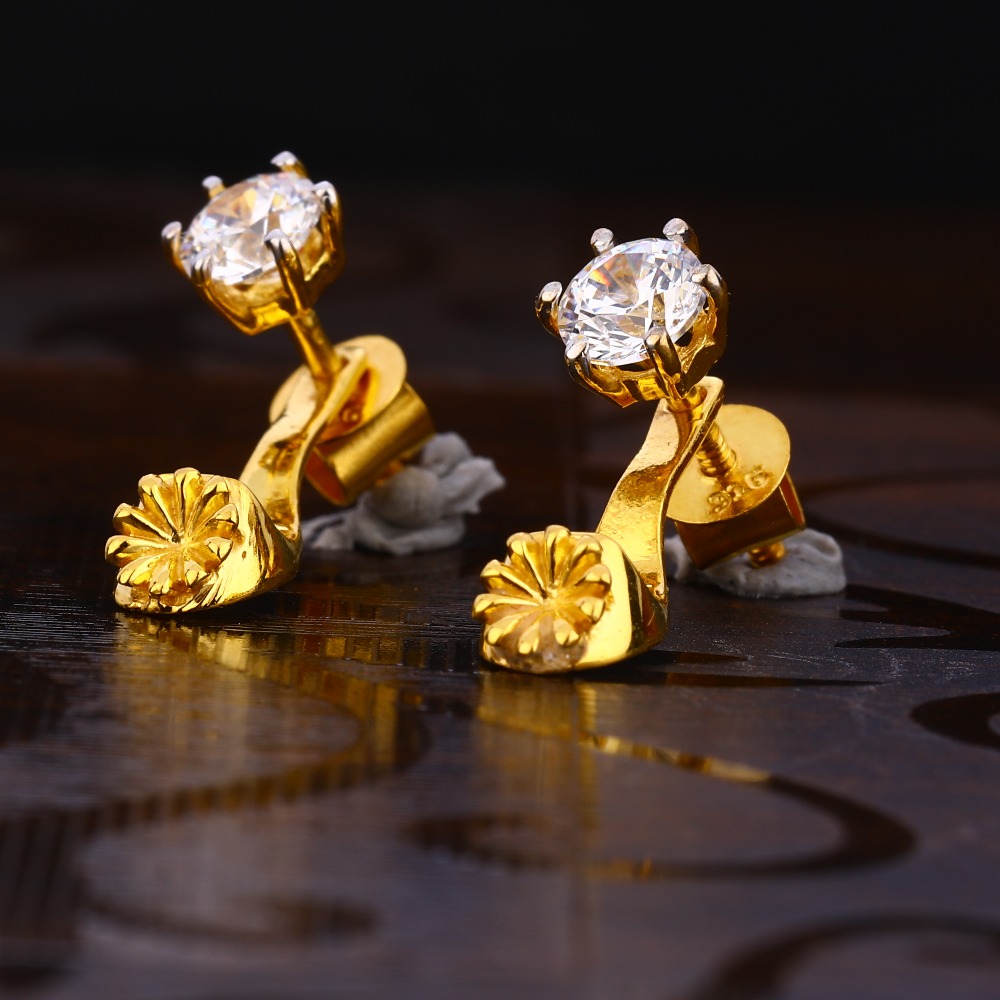 22KT Gold Ladies Designer Solitaire Earring LSE251