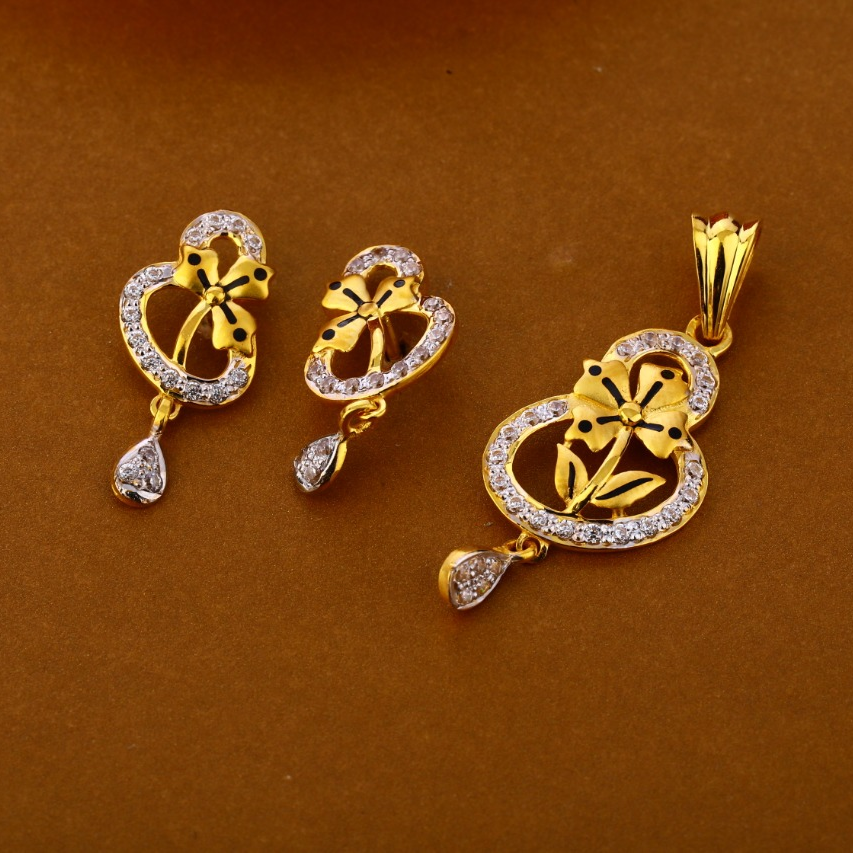 22CT Gold Fancy  Ladies Pendant Set FPS300
