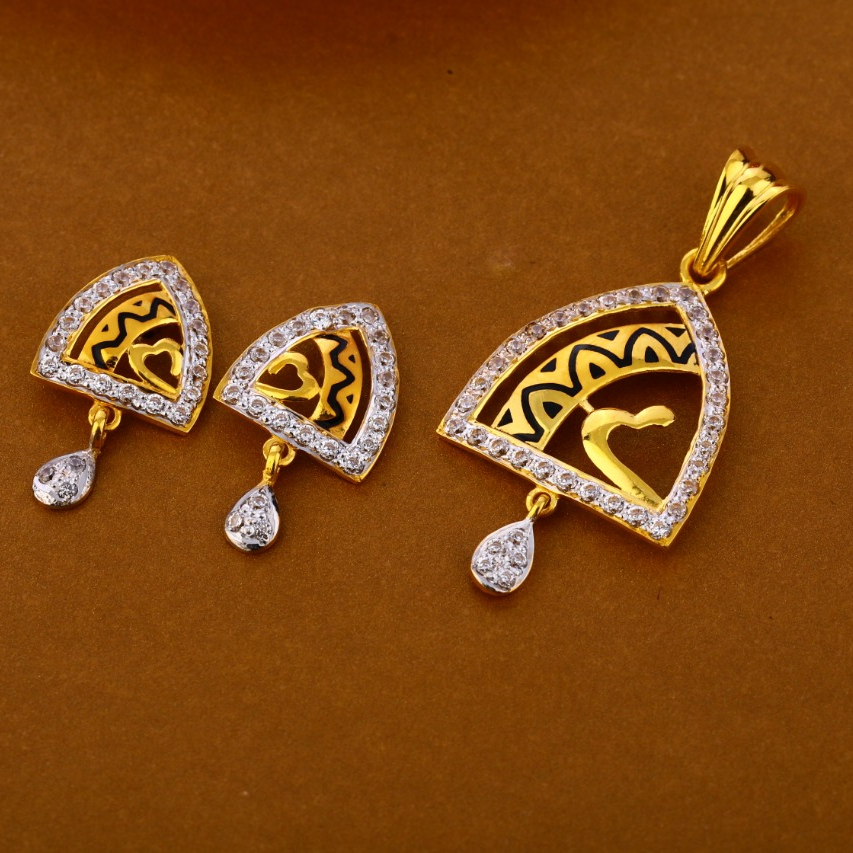 22KT Gold CZ Hallmark Classic Ladies Pendant Set FPS288