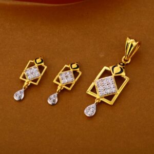 22KT Gold Hallmark Fancy Ladies Pendant Set FPS280