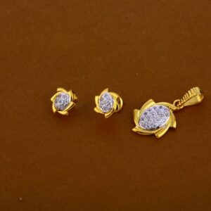 22KT Gold Stylish Ladies Pendant Set FPS253
